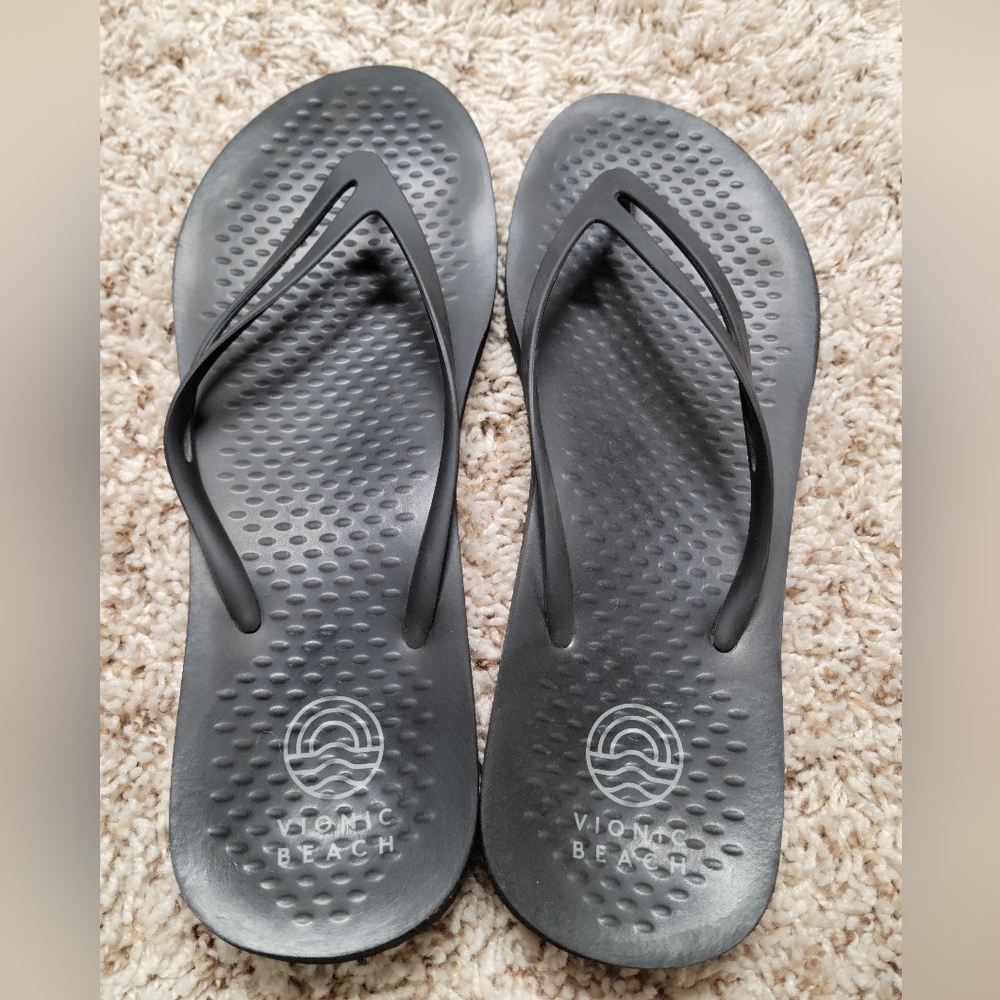 Vionic beach flip flops